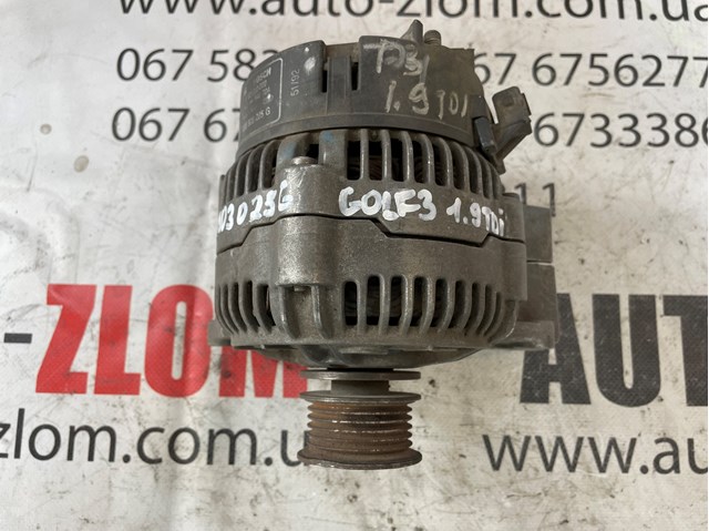 Авто генератор 028903025G VAG