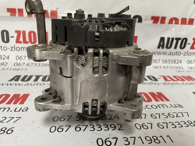 Авто генератор 03C903023C VAG