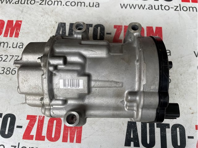 Компресор кліматичної установки 0424000171 TOYOTA