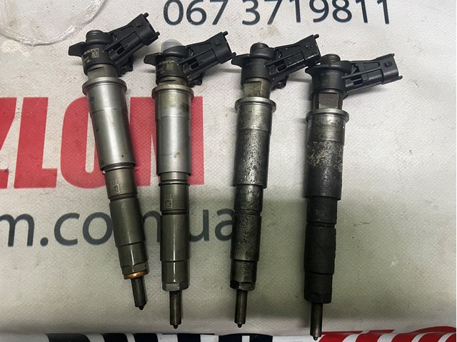 Форсунка паливна 0445115084 RENAULT