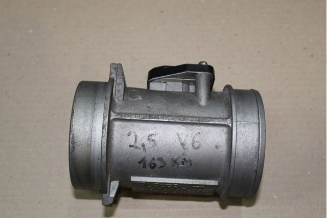 Датчик потоку (витрати) повітря, витратомір MAF - (Mass Airflow) 059906461G VAG