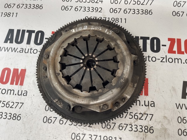 Демпферний маховик 06J105266AE VAG