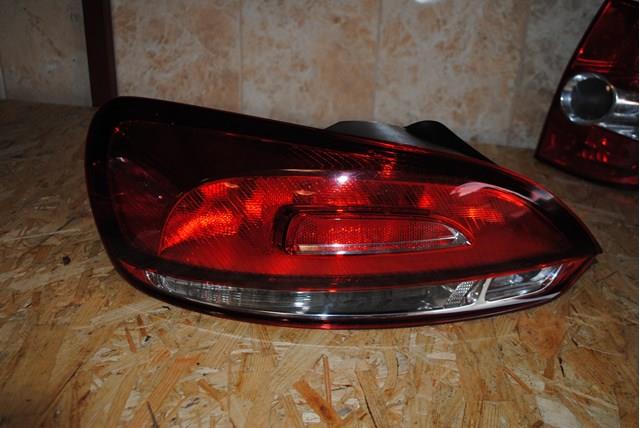 Задня ліва фара 1K8945095G VAG