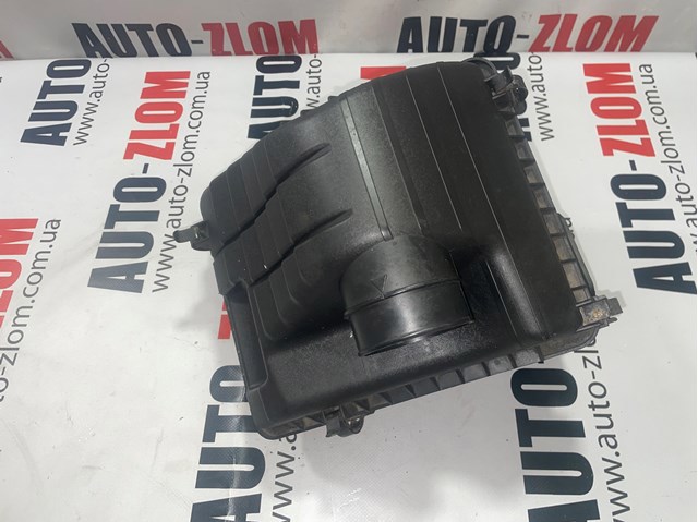 Корпус повітряного фільтра 281104R100 HYUNDAI
