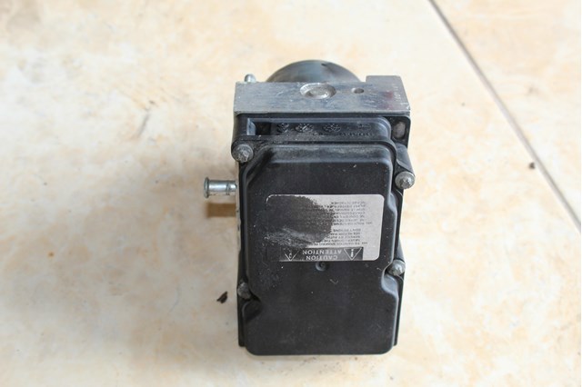 Блок керування АБС (ABS) 4451006080 TOYOTA