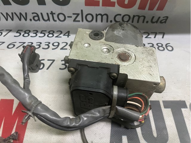 Гідроагрегат антиблокувальної системи 476000L700 NISSAN