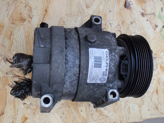 Компресор холодоагенту 8200421410 RENAULT