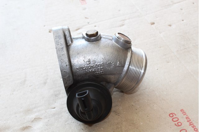 Блок дросельної заслінки 8D0145950E VAG
