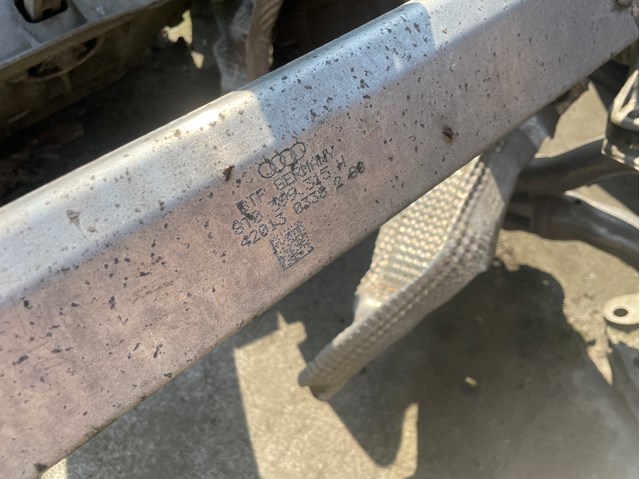 Передня балка 8T0399315H VAG