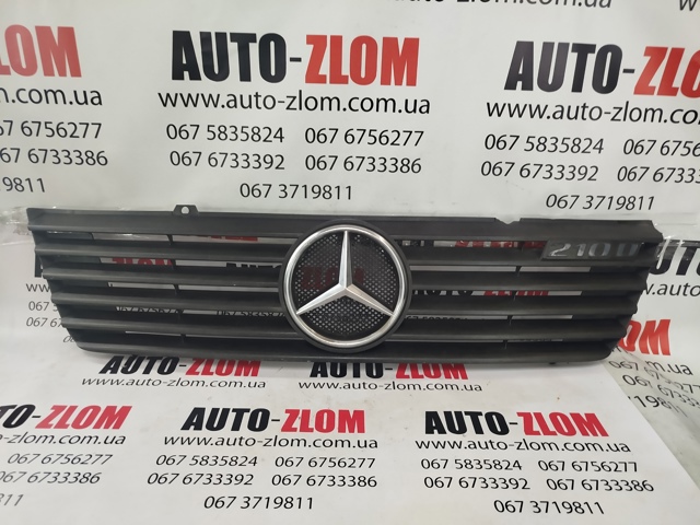 Решітка 9018880123 MERCEDES