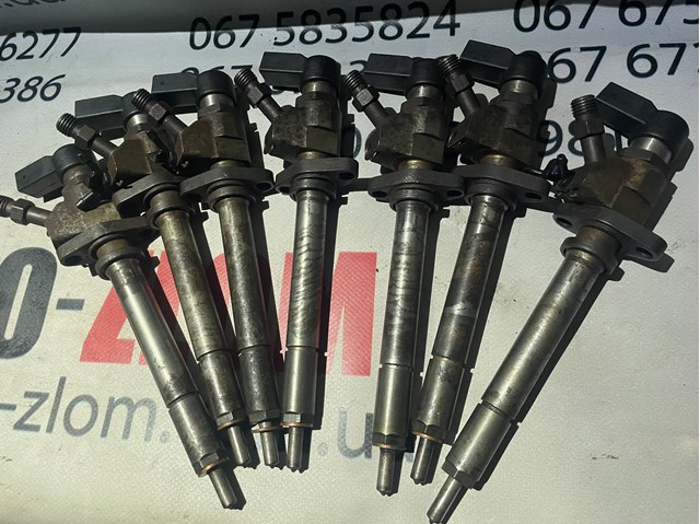 Форсунка паливна 9657144580 FORD