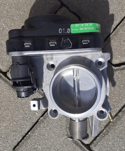 Блок дросельної заслінки A0001419725 MERCEDES