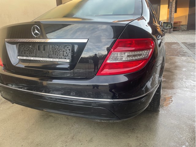 Буфер (бампер) задній A2048801340 MERCEDES