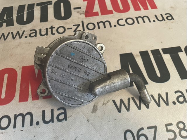 Насос вакуумний A6112300065 MERCEDES