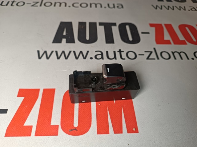 Кнопковий блок керування склопідіймачами передній правий KG2C66370 MAZDA