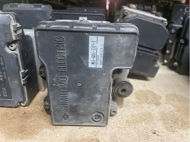 Блок управління АБС (ABS) MN102311 MITSUBISHI