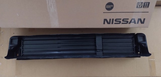 Жалюзі радіатора охолодження 214216RR0A NISSAN