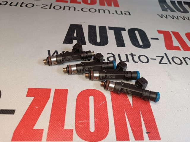 Форсунка паливна 0280158240 BOSCH
