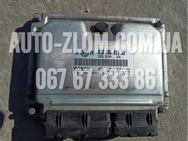Блок електронного управління 038906019DD VAG