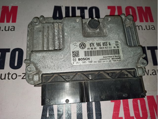 Комп'ютер двигуна 07K906055A VAG