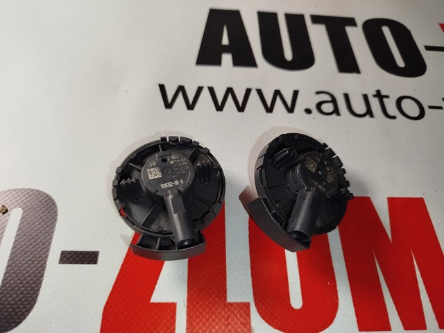 Датчик Айрбег передній 103676200A TESLA