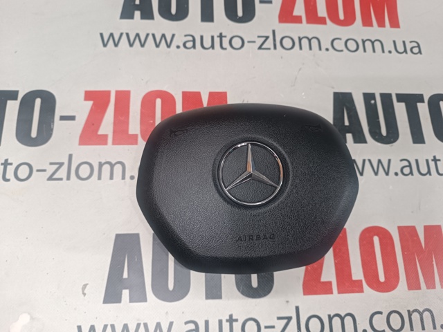 Подушка в кермі 1668600002 MERCEDES