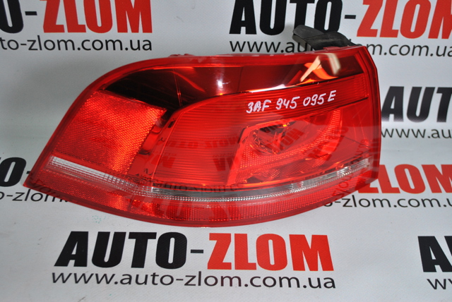 Задній лівий зовнішній ліхтар 3AF945095E VAG