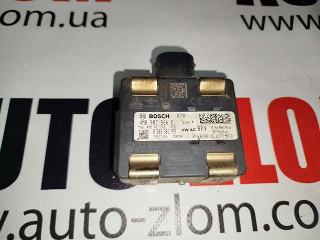 Датчик контролю мертвої зони, задній 4M0907566E VAG