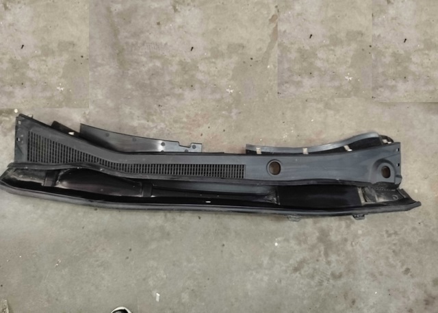 Водостік лобового скла, жабо 5570878010 TOYOTA