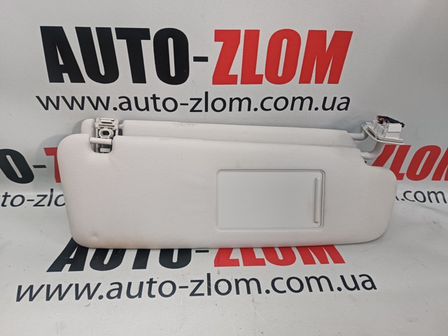 Козирок 7P0857552D VAG