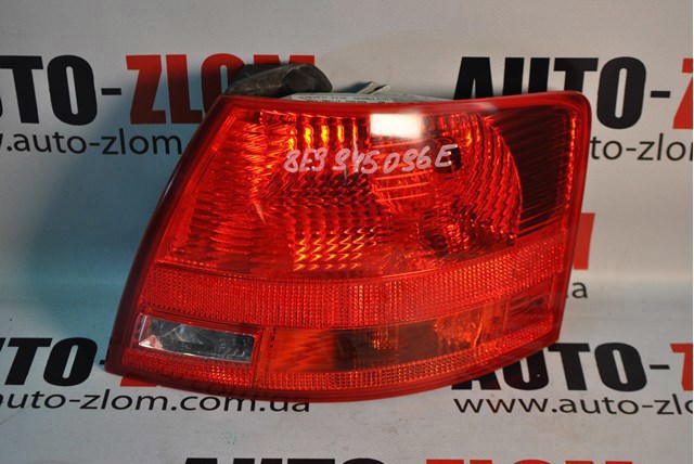 Стоп задній 8E9945096E VAG