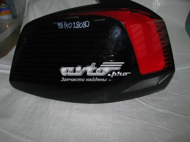 Стоп задній 9811028080 PEUGEOT