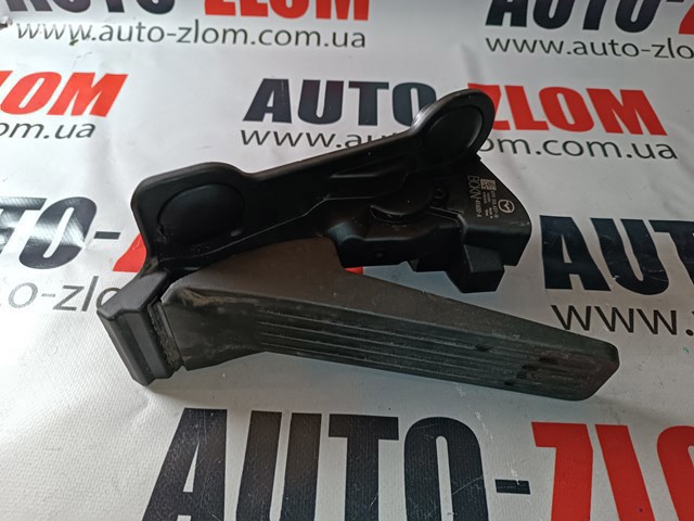 Підаль газу BCKN41600A MAZDA