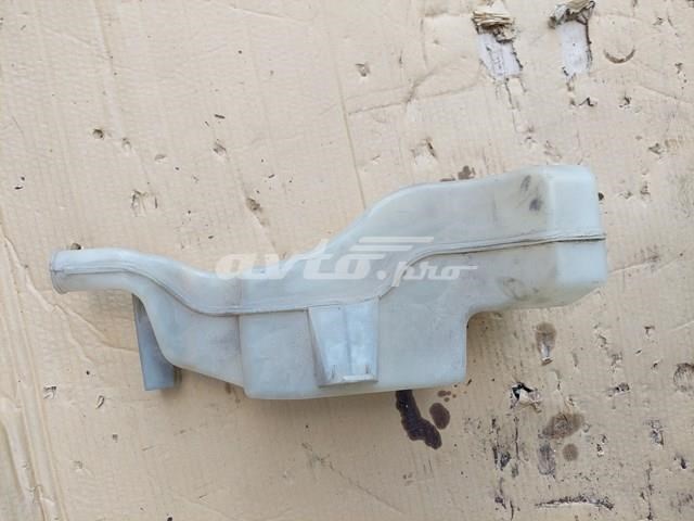 Бачок склоомивача 500336393 IVECO