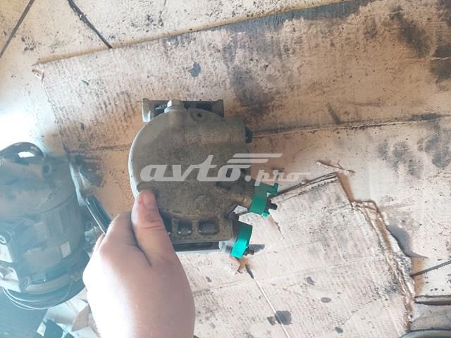 Насос кондиціонера 977013R000 HYUNDAI