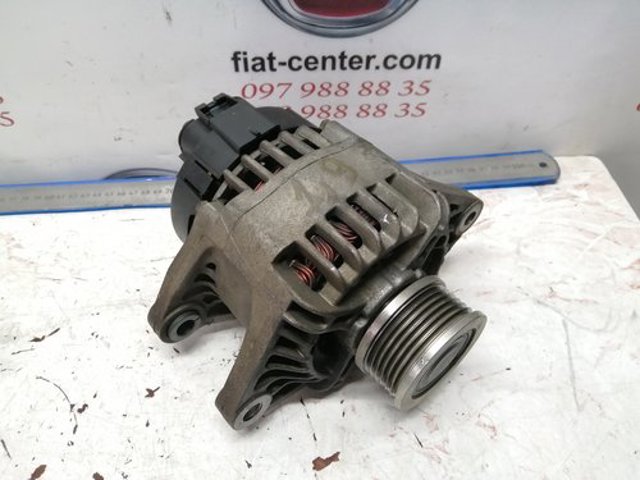 Генератор 46782213 DENSO