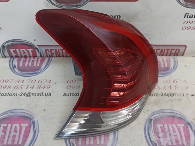 Задній лівий зовнішній ліхтар 9805510580 PEUGEOT