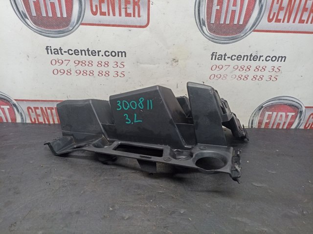 Лівий кронштейн кріплення бампера заднього 9810591580 PEUGEOT
