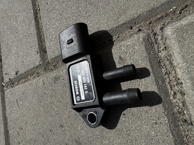 Датчик тиску вихлопних газів 0281006005 BOSCH