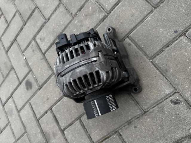 Авто генератор 070903024A VAG