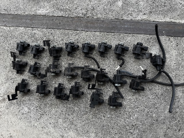 Клапан соленоїд регулювання заслонки EGR 1J0906283A VAG