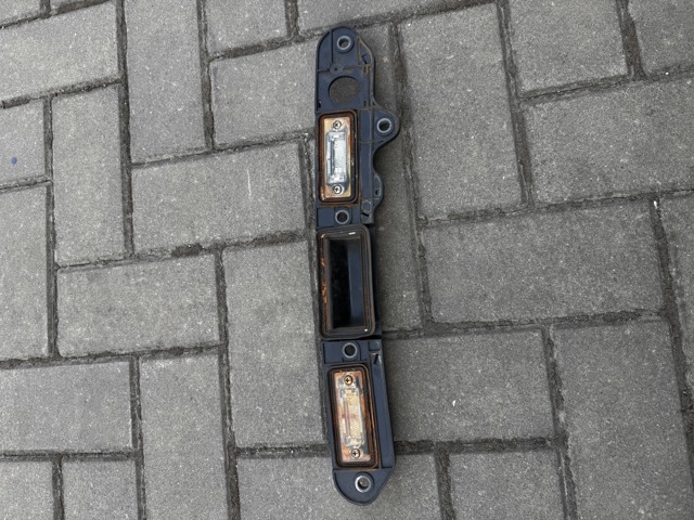 Ручка кришки багажника/3-х/(5-х) дверей, зовнішня 1T0827574A VAG
