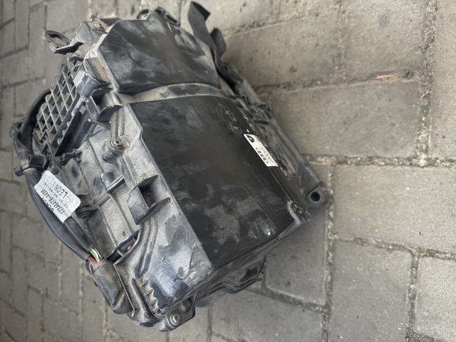Корпус вентилятора пічки (опалювача салону), в зборі 4F0820155F VAG