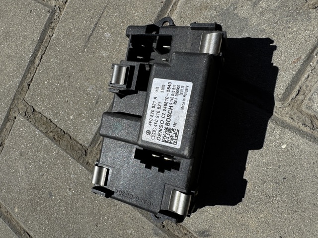 Реле обігрівача 4F0820521A VAG