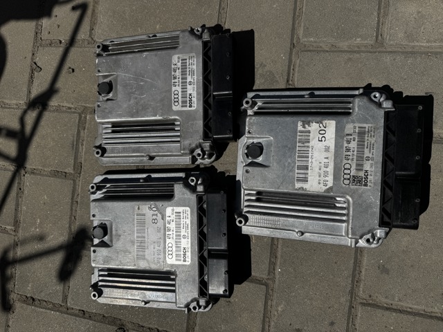 Блок двигуна 4F0910401A VAG