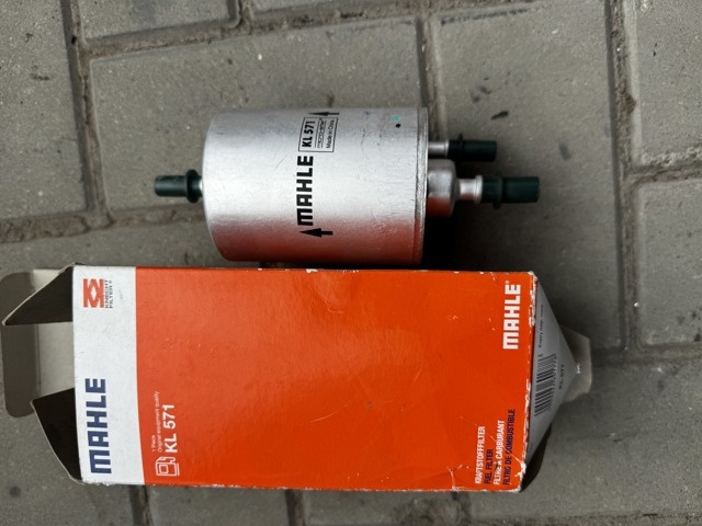 Фільтр тонкого очищення палива KL571 MAHLE