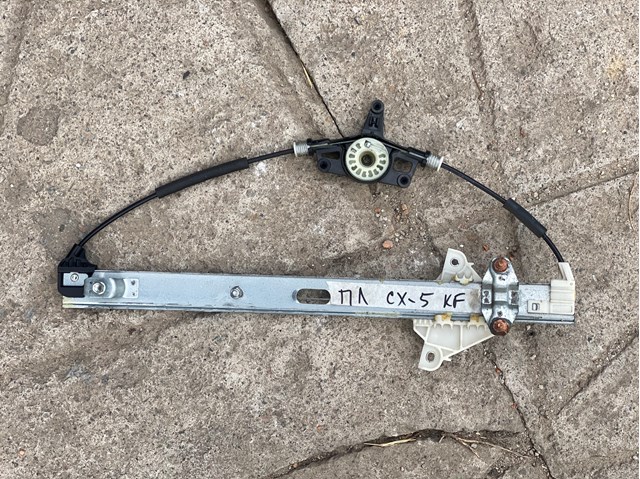 Склопідйомник передньої лівої двері KB7W59590 MAZDA