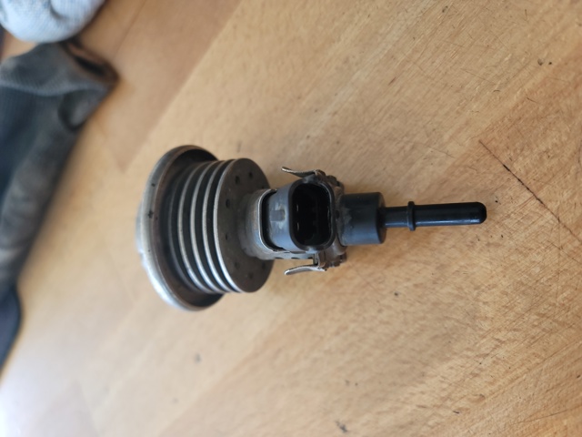 Форсунка вприскування AD BLUE A0004901013 MERCEDES