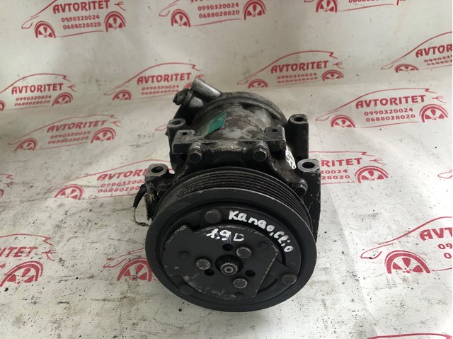 Компресор кондиціонера 7700100417 RENAULT