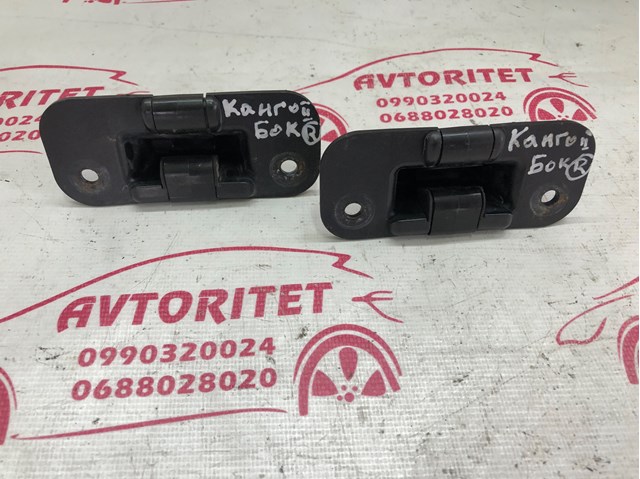 Петля-зачіп (відповідна частина) замка зсувних дверей 8200075742 RENAULT